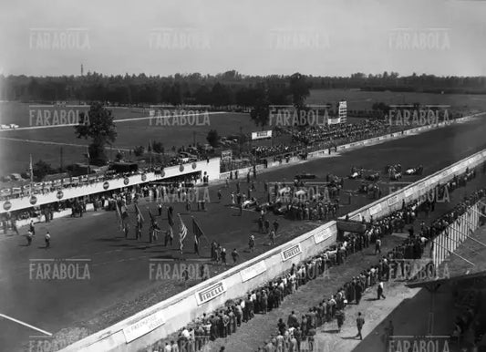 Vetture schierate prima della partenza, Gran Premio di Monza di Formula 2, 1949