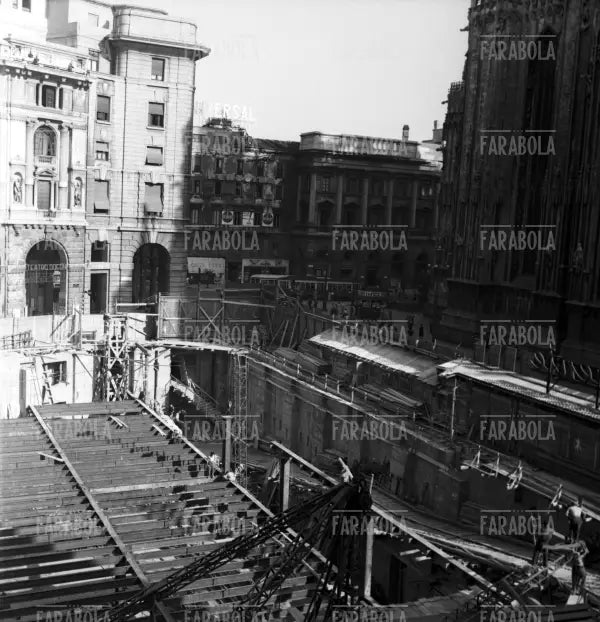 Ricostruzione della Rinascente, Milano, 1949