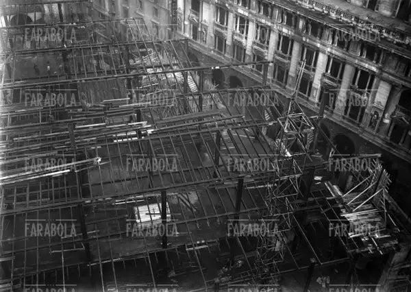 Ricostruzione della Rinascente, Milano, 1949