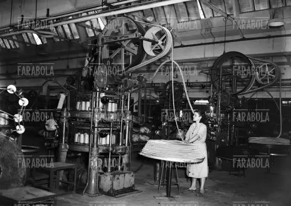 Stabilimento Pirelli, Milano, 1949