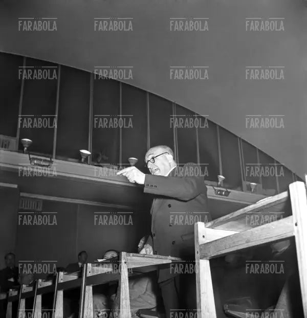 Elmo Messineo, dibattito sulla Rinascente, Milano, 1950