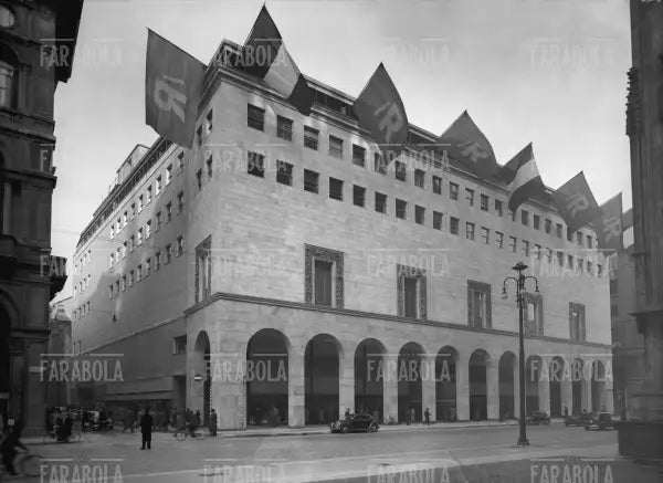 La nuova sede della Rinascente, Milano, 1950