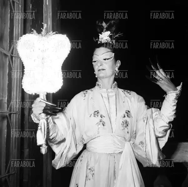 Madame Rochas al Bal Oriental a Palazzo Labia, Venezia, 1951
