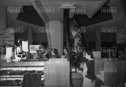 Interno della Rinascente, Milano, 1951