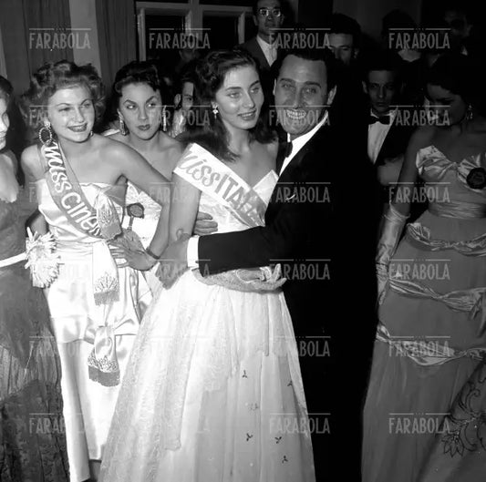 Nadia Bianchi, Marcella Mariani e Alberto Sordi, Miss Italia 1953