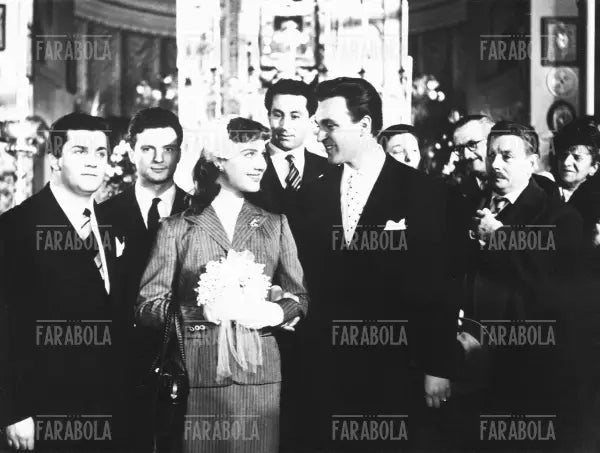 Franco Colisano, Franco Interlenghi, Eleonora Ruffo e Franco Fabrizi in una scena del film I Vitelloni, 1953