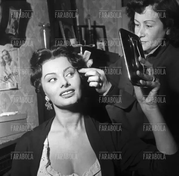 Sophia Loren sul set, Film L'oro di Napoli, Napoli, 1954
