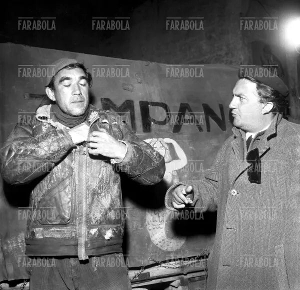 Anthony Quinn e Federico Fellini sul set del film La Strada, 1954