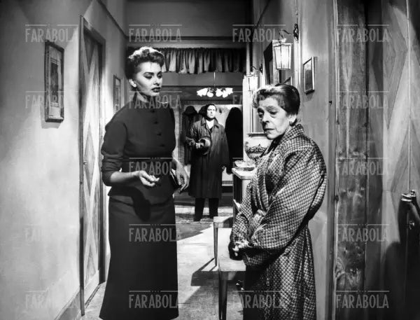 Sophia Loren, Raf Vallone e Tina Pica, Film Il segno di Venere, 1955