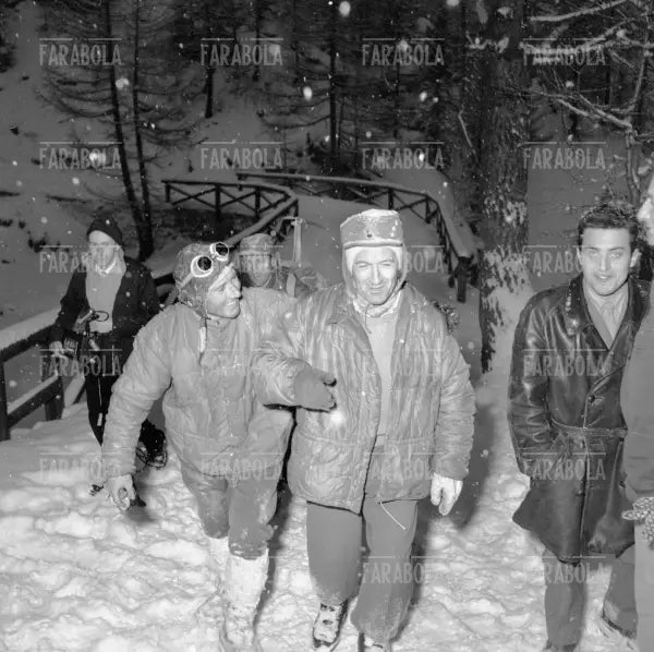Walter Bonatti e il capitano Picco salgono sul Monte Bianco, 1956