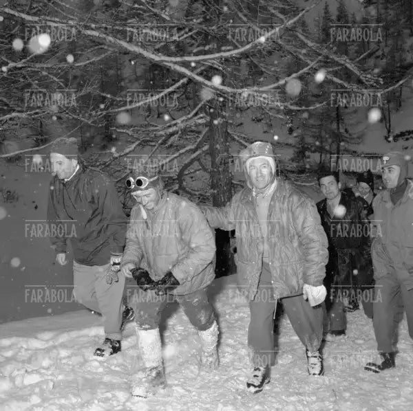 Longoni, Walter Bonatti e il capitano Picco salgono sul Monte Bianco, 1956