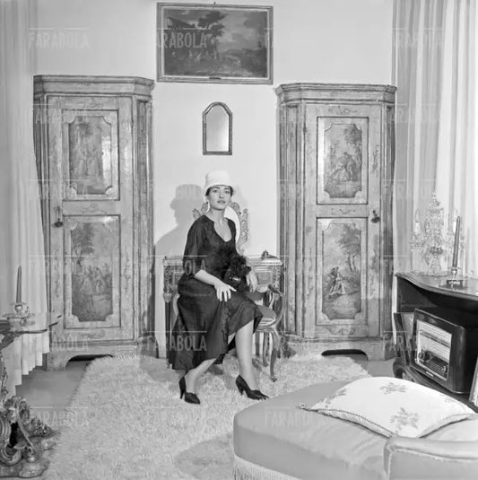 Maria Callas a casa, Milano, 1957