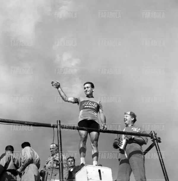 Bruno Monti vincitore della tappa di Genova, Giro d'Italia, 1957