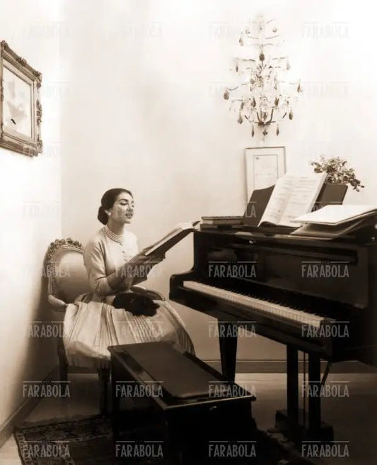 Maria Callas a casa, Milano, 1957