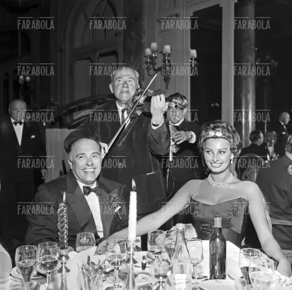 Sophia Loren e il marito Carlo Ponti, Festival di Cannes, 1958