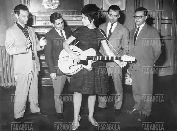 Mina con il suo primo complesso, The Happy Boys, 1958