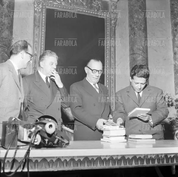 Eugenio Montale, Cino Del Duca, Alfredo Rizzadri e Stefano D'Arrigo, Premio Del Duca, Milano, 1959
