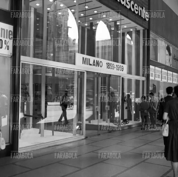 Vetrina della Rinascente dedicata al 1959, Milano, 1959