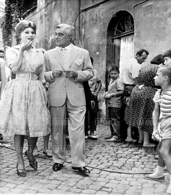 Sophia Loren e Vittorio De Sica sul set, Film La baia di Napoli, Roma, 1959