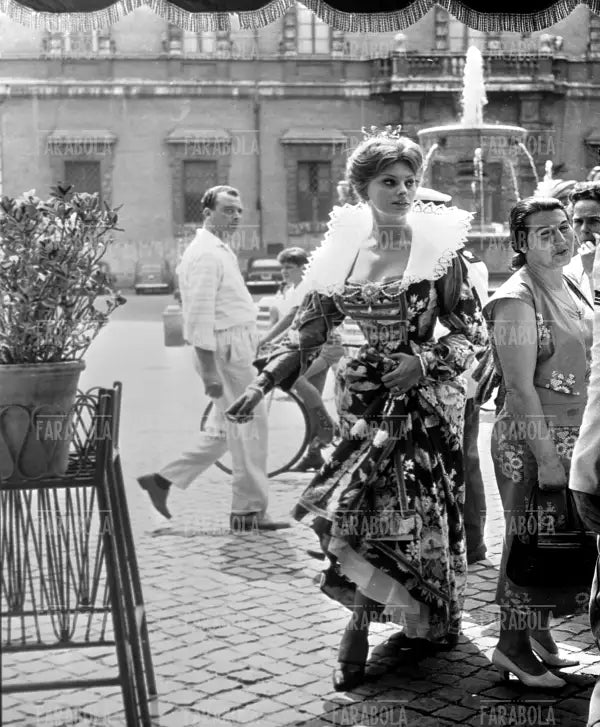 Sophia Loren sul set, Film La baia di Napoli, Roma, 1959