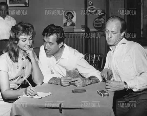 Ugo Tognazzi, Annie Gorassini e Raimondo Vianello, Un, Due, Tre, 1959