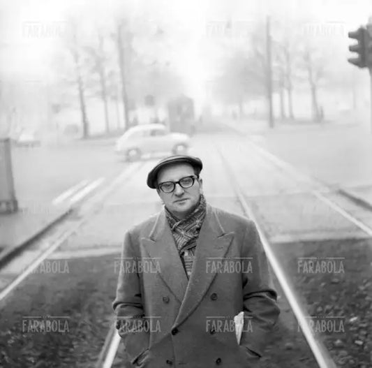 Vasco Pratolini, Milano, 1960