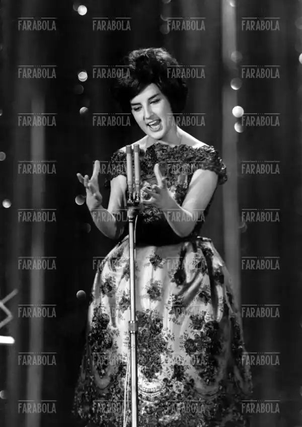 Mina al suo primo Festival di Sanremo, 1960