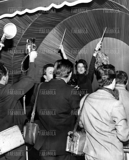 Mina e i fotografi, anni 60