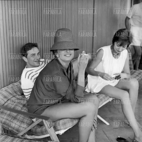 Mina, Giorgio De Lullo e Rossella Falk, Isola d'Elba, 1961
