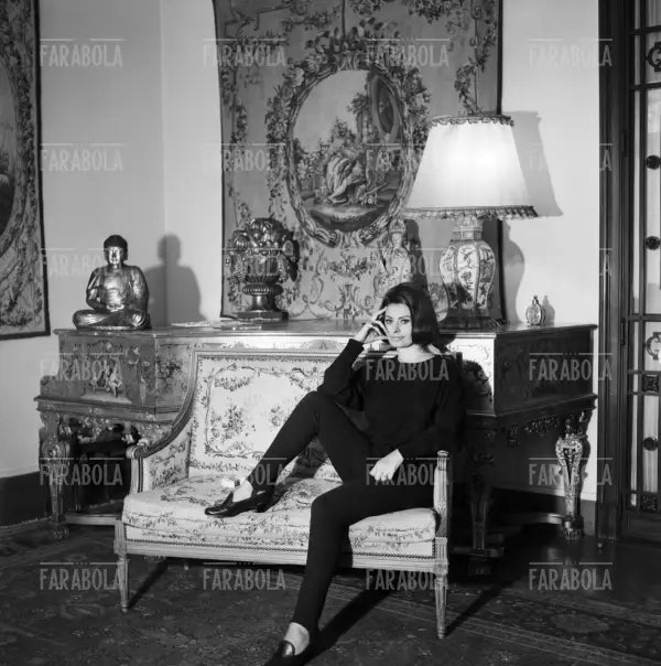 Sophia Loren a casa, Parigi, 1962
