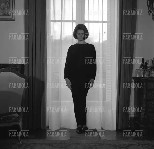 Sophia Loren a casa, Parigi, 1962
