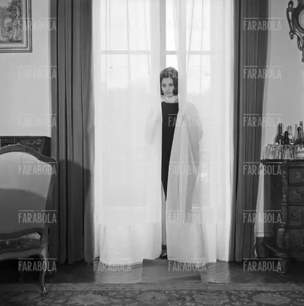 Sophia Loren a casa, Parigi, 1962