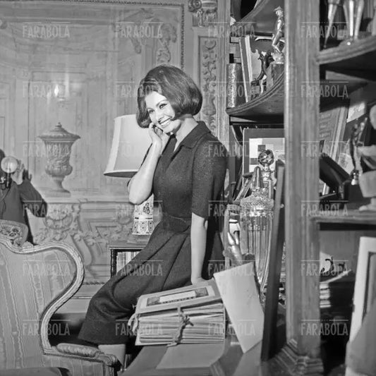 Sophia Loren a casa, Annuncio del Premio Oscar per La ciociara, Roma, 1962