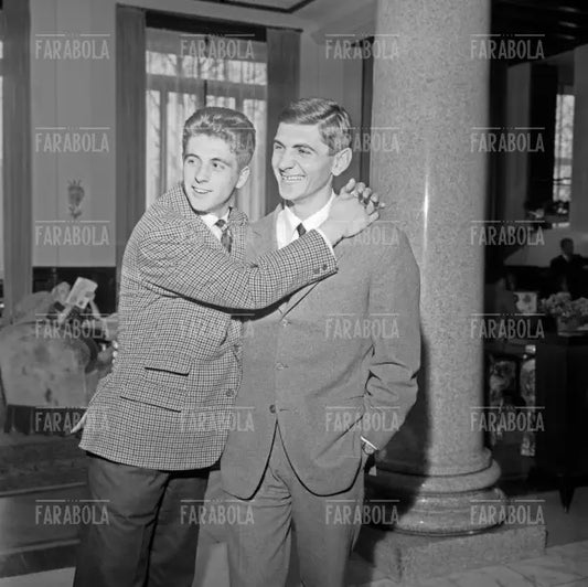 Gianni Rivera e Giacomo Bulgarelli, ritiro della Nazionale per i Mondiali del Cile, Milano, 1962
