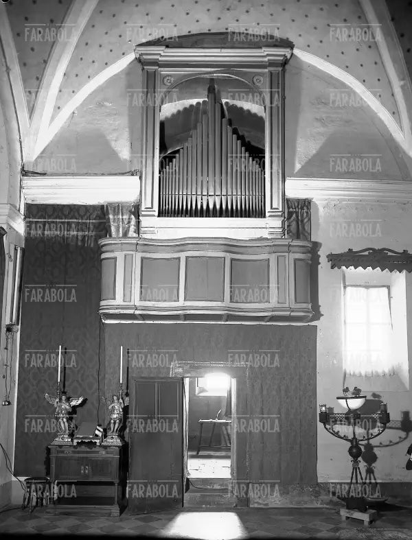 Organo della Chiesa di San Michele Arcangelo dove studiò Giuseppe Verdi, Roncole di Busseto, 1962