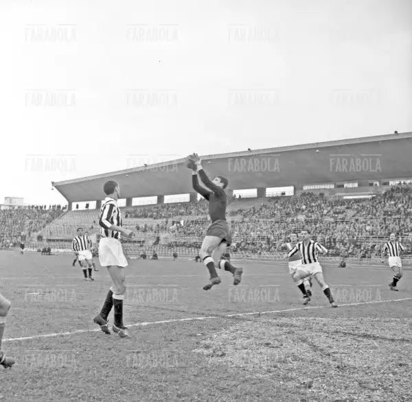 Parata di Dino Zoff, Brescia-Udinese, Brescia, 1963