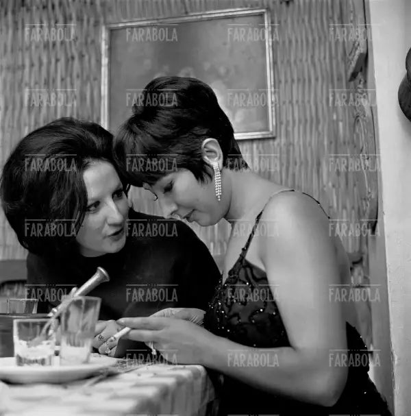 Mina e Marisa Del Frate, compagnia Del Frate-Pisu, Milano, 1963