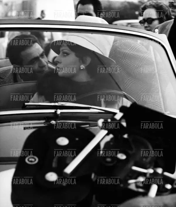 Sophia Loren sul set, Film Ieri, oggi, domani, Milano, 1963