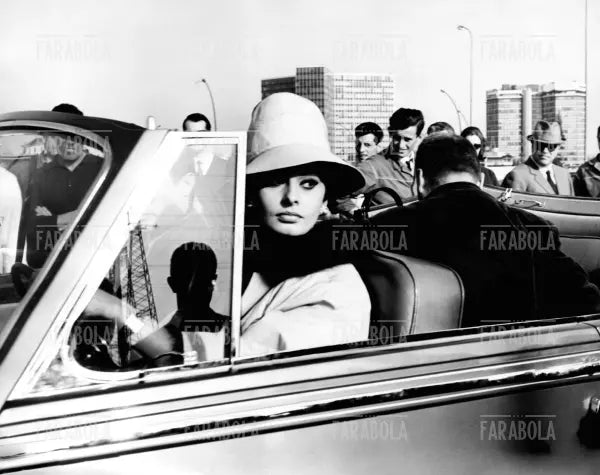 Sophia Loren sul set, Film Ieri, oggi, domani, Milano, 1963