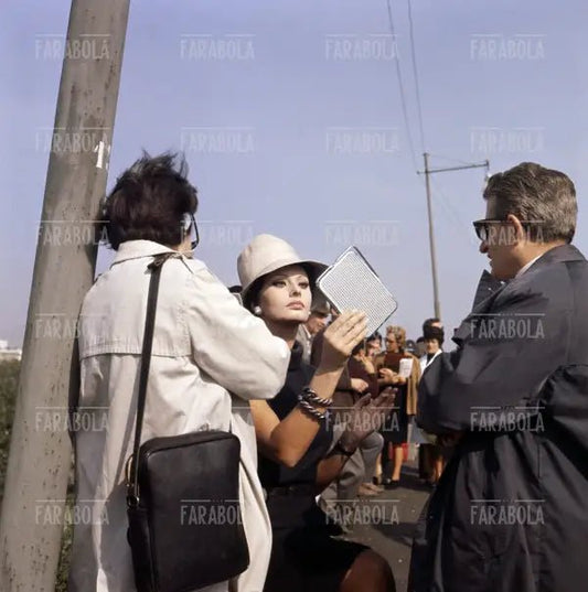 Sophia Loren sul set, Film Ieri, oggi, domani, Milano, 1963