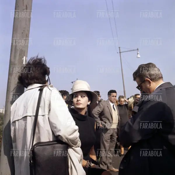 Sophia Loren sul set, Film Ieri, oggi, domani, Milano, 1963