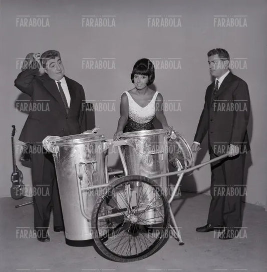 Raffaele Pisu, Gino Bramieri e Marisa Del Frate, L'amico del giaguaro, 1964