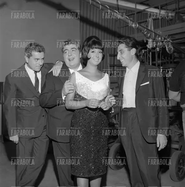 Raffaele Pisu, Gino Bramieri, Marisa Del Frate e Vito Molinari, L'amico del giaguaro, 1964
