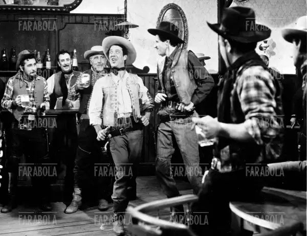 Franco Franchi e Ciccio Ingrassia, Film Per un pugno nell'occhio, 1965