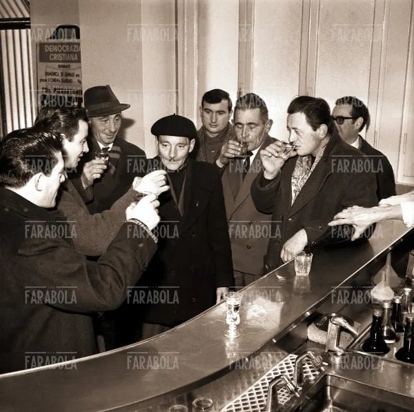 Aperitivo in un bar di periferia, Segrate, 1966