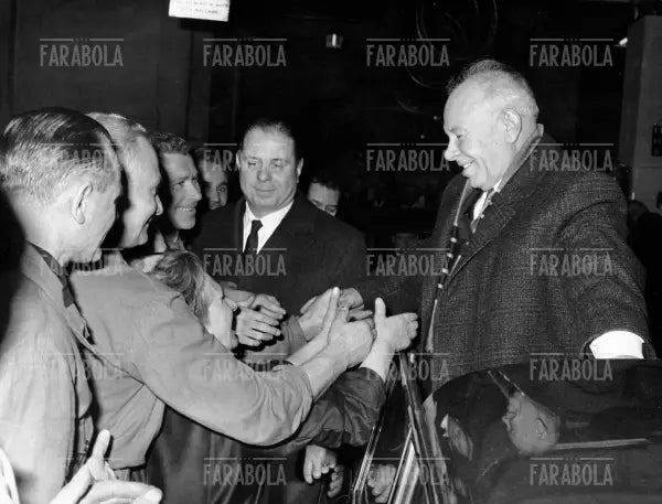 Il presidente del Soviet Supremo Podgorni in visita alla Pirelli, Milano, 1967