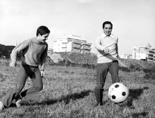 Corrado Mantoni con il figlio Roberto, Roma, 1967