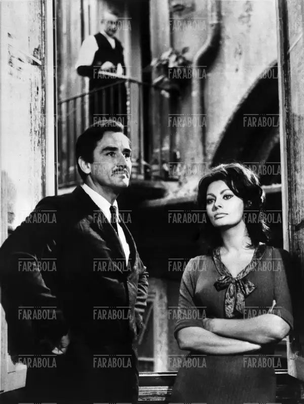Sophia Loren e Vittorio Gassman sul set, Film Questi fantasmi, 1967