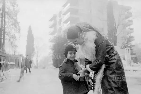 Mina con il figlio Massimiliano, Lugano, 1969
