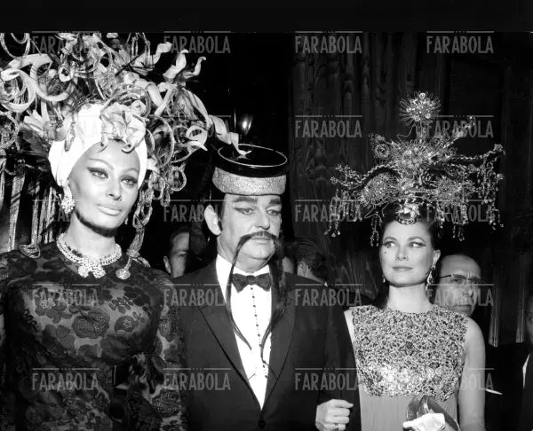 Sophia Loren, il principe Ranieri III e Grace Kelly, Ballo al Casinò di Montecarlo, 1969